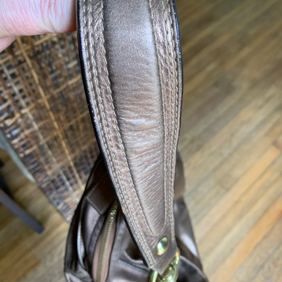 Coach purse *bronze* - Picture 9 of 15